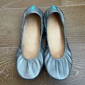 Metallic Pewter Tieks (graphite color)
